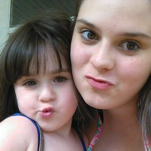 Meet your Posher, Leslie